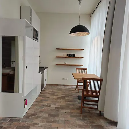 Hexenburgbeidresden Mit Sonnenterrasse, Alkovenbett, Wohn- Und Essbereich, Fussbodenheizung Und Klimaanlage, Decke Apartmán *