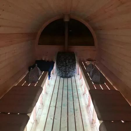 Apartmán Hexenburgbeidresden Mit Sonnenterrasse, Alkovenbett, Wohn- Und Essbereich, Fussbodenheizung Und Klimaanlage, Decke Großharthau