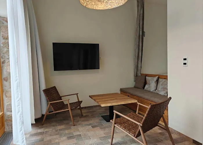 Hexenburgbeidresden Mit Sonnenterrasse, Alkovenbett, Wohn- Und Essbereich, Fussbodenheizung Und Klimaanlage, Decke Großharthau